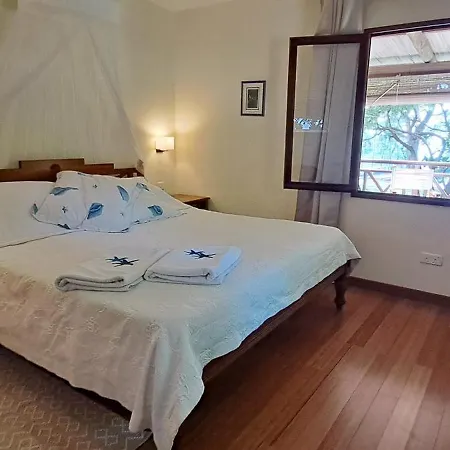 Clair De Lune - Private 2 Bedrooms Beachfront Villa Trou d'Eau Douce Exterior photo
